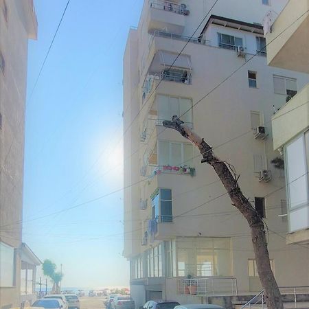 Kledia'S Apartment Durres Exterior photo
