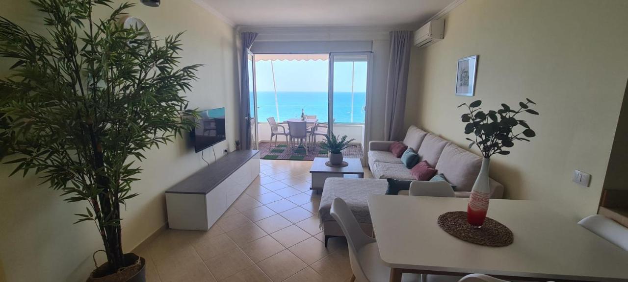 Kledia'S Apartment Durres Exterior photo